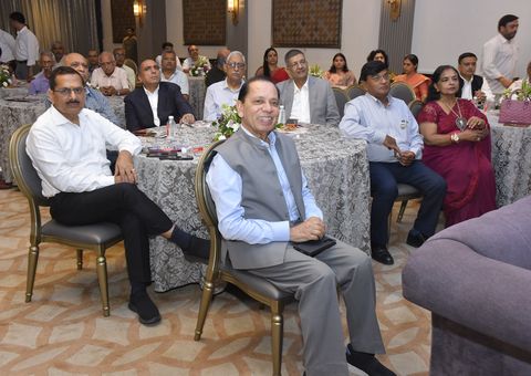 Guests at the installation ceremony at the Status Club, Kanpur (7)